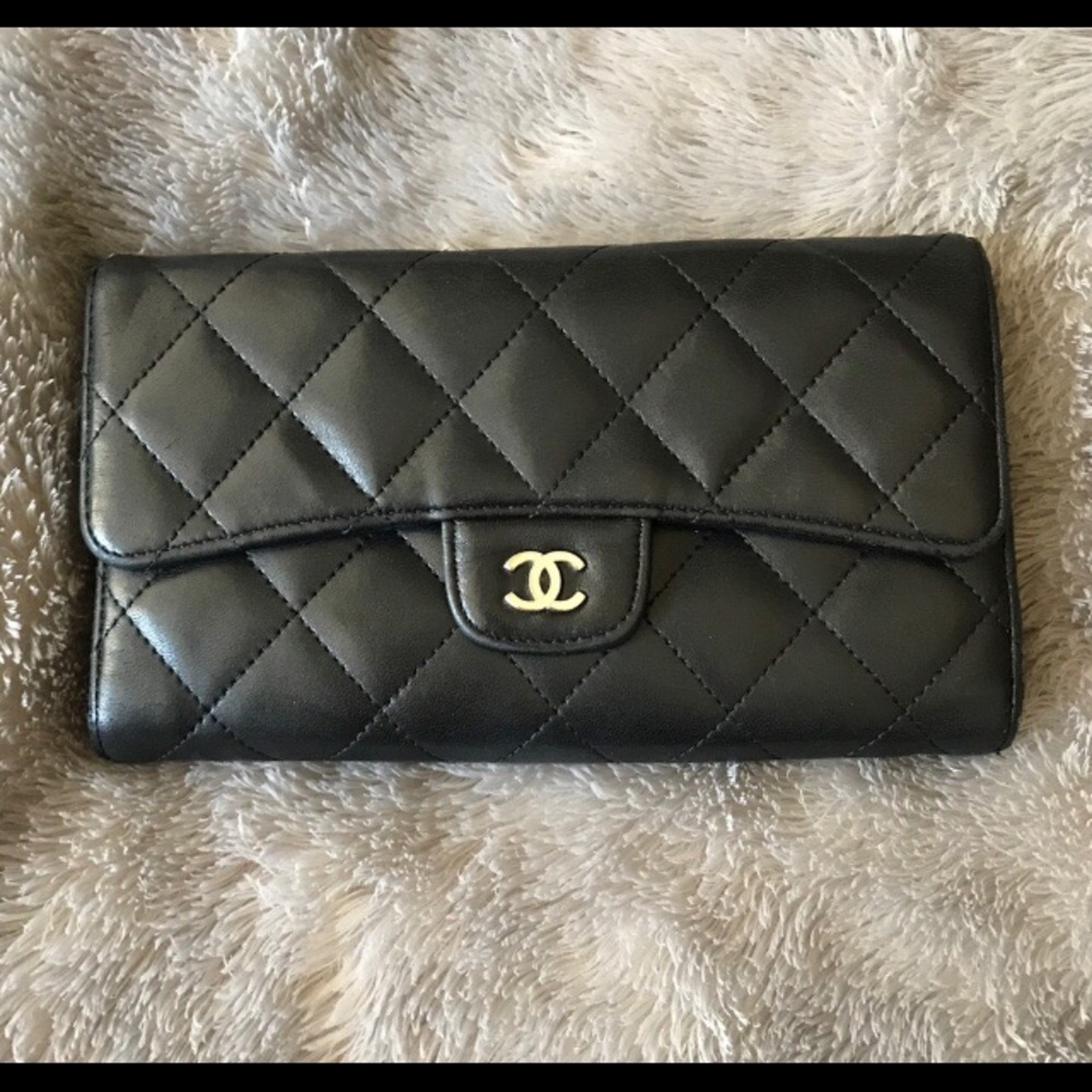 Authentic Lambskin Flap Chanel Wallet